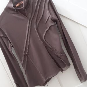 ESSENDI CASHMERE..NWOT..SMALL